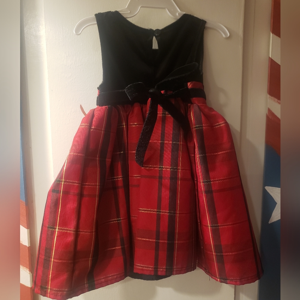 Dress - Picture 3 of 4